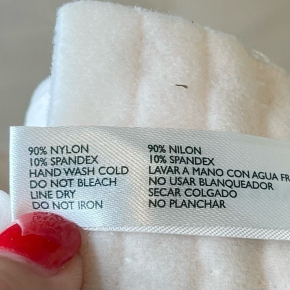 X:  Laura Ashley Lot of 2 Light and Dark Pink Lacy Bra Sz 40D - Picture 8 of 11